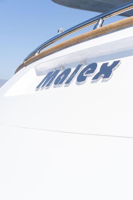 Super Yacht Located In Puerto Banus 호텔 마르베야 외부 사진